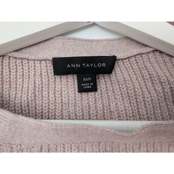 Ann Taylor Oversized XS S Cashmere Lagenlook Blush Short Sleeve Sweater Career - Picture 2 of 8